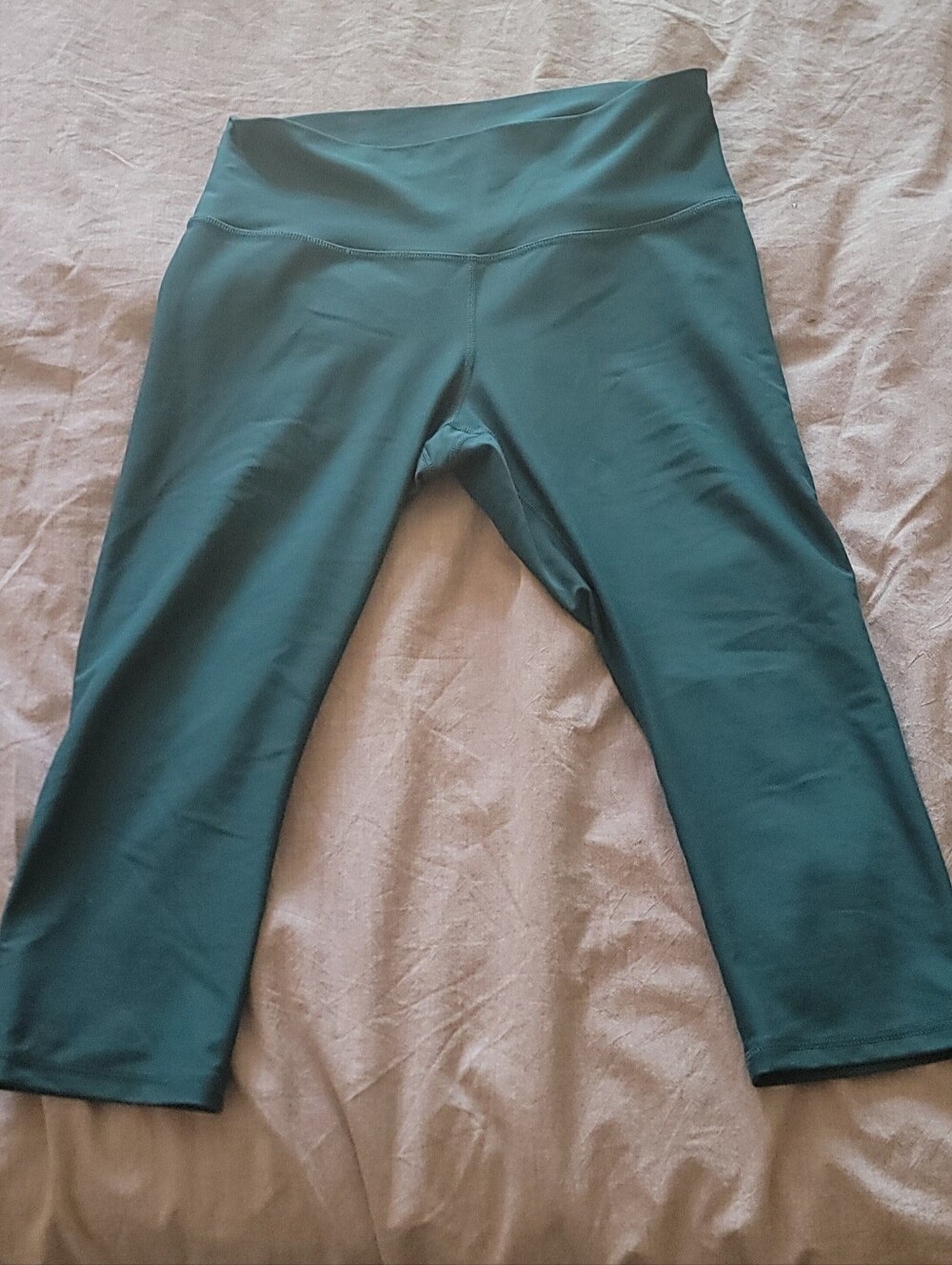 Active Teal Capri Leggings